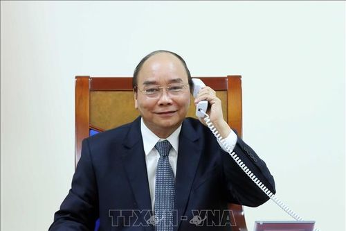Thủ tướng điện đàm với Lãnh đạo Tập đoàn dầu khí Exxon Mobil
