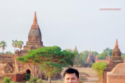 5 phút với tác giả 'Nhà sư chở thuyền hoa trên mây'