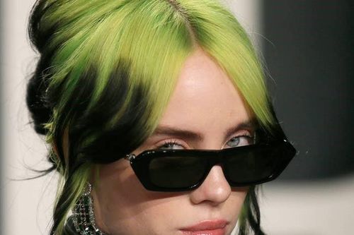 Billie Eilish tức giận trước cáo buộc 'thắng giải Grammy vì là người da trắng'