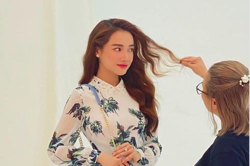 Chụp bằng camera thường, Nhã Phương vẫn đẹp như nữ thần