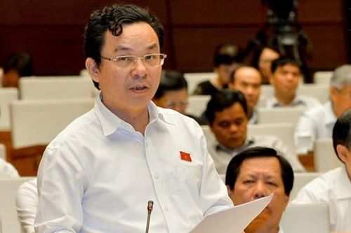 'Nên tự phát triển công nghiệp đường sắt thay vì vay tiền đi thuê nước ngoài, nhập từng cái tàu'