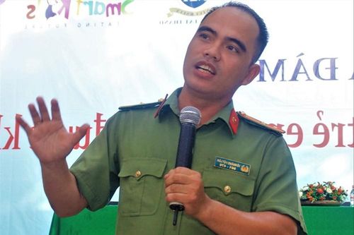 Kiểm soát khi con sử dụng điện thoại thông minh