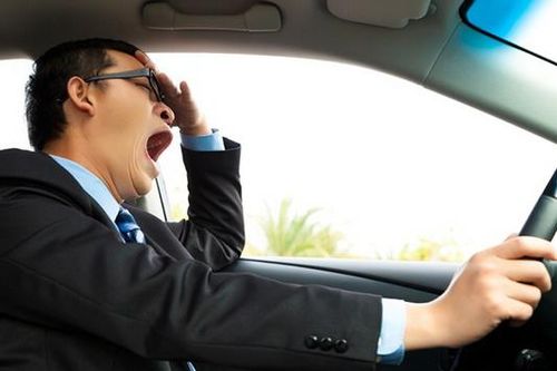 Đừng điều khiển phương tiện giao thông khi dùng thuốc ngủ