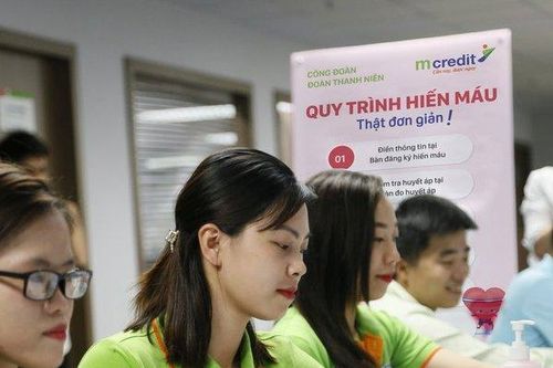 Mcredit tiếp nguồn máu khan hiếm sau dịch Covid-19