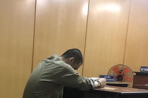 Ghen tuông sát hại 'vợ hờ'