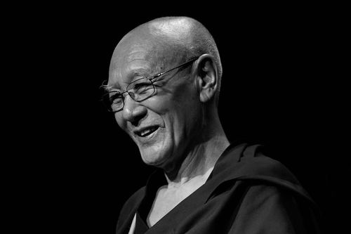 Nhà sư được trao Huân chương Úc