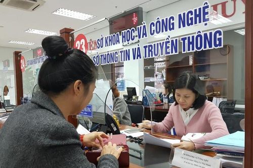 Các bộ đang chậm 'điện tử hóa' hệ thống xử lý thủ tục hành chính