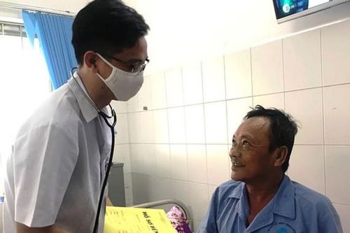 30 phút cứu sống bệnh nhân xuất huyết tiêu hóa nguy kịch