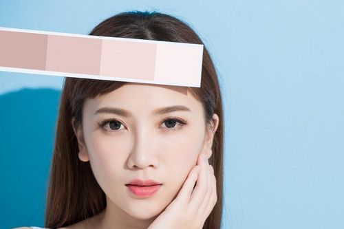 Johnson & Johnson gây tranh cãi khi ngừng bán kem làm trắng da