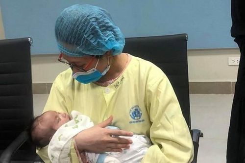 Kỳ tích: Mổ tim cứu sống bé vừa sinh 15 giờ mắc tứ chứng Fallot cực kỳ hiếm gặp