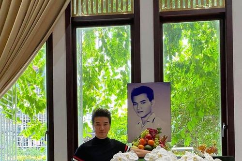 Đàm Vĩnh Hưng tiết lộ đám tang của ba, chỉ có 7 người tiễn đưa