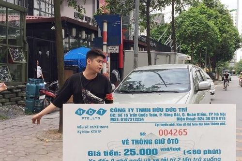 Tin mới vụ nhân viên bãi xe Linh Đàm chặn đầu xe, đòi tiền