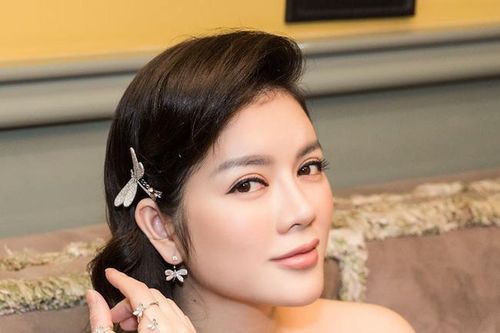 Những mỹ nhân nào đang sở hữu nhẫn kim cương lớn nhất showbiz Việt?