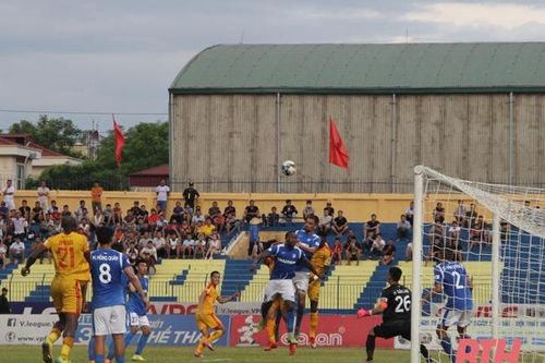 V.League 2020: Thắng Than Quảng Ninh 2-0, Thanh Hóa vươn lên vị trí thứ 7