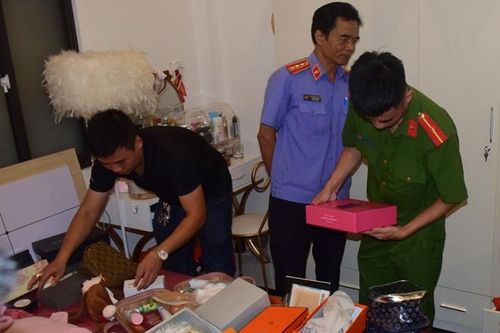 Thứ trưởng Lê Quý Vương gửi thư khen vụ triệt phá đường dây lừa đảo qua mạng