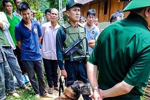 Công an Sơn La huy động lực lượng tinh nhuệ cùng chó nghiệp vụ lùng sục kẻ giết người