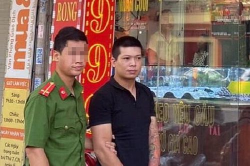 Bộ Công an gửi thư khen nam thanh niên dũng cảm truy bắt tên cướp tiệm vàng