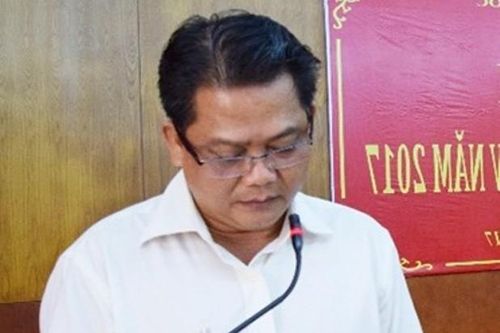 Phó Bí thư huyện dùng bằng giả từng ký khống giấy chứng nhận quyền sử dụng đất