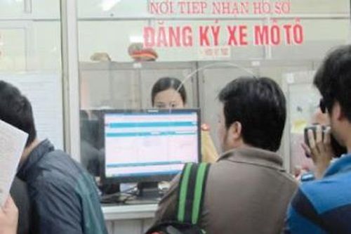 Từ 1/8, sinh viên ngoại tỉnh không được đăng ký xe biển Hà Nội?