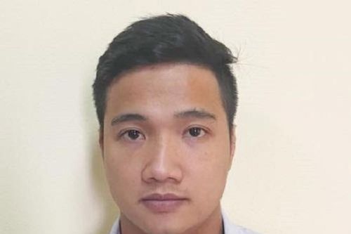 Nhờ chở đi mua xăng, nam thanh niên giở trò dâm ô bé gái 12 tuổi