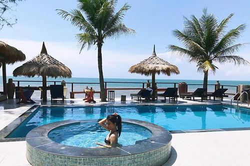 4 resort có hồ bơi đẹp, giá dưới 1 triệu đồng/đêm ở Mũi Né
