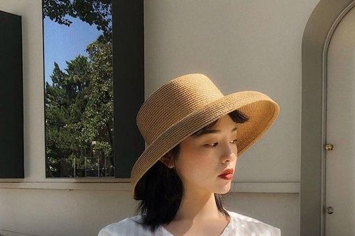 6 mẫu mũ cói được nhiều chị em săn lùng