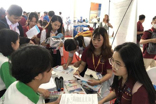 Nhiều giải pháp hỗ trợ người lao động