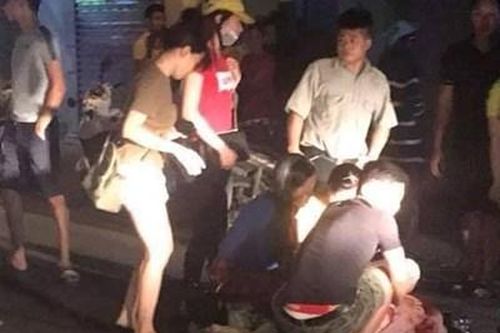 Đâm bạn gái suýt chết vì bị từ chối nối tình xưa
