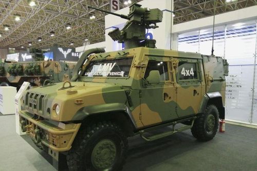 Quân đội Brazil chuẩn bị nhận thiết giáp Iveco LMV đầu tiên