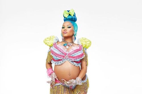 Nicki Minaj mang thai con đầu lòng