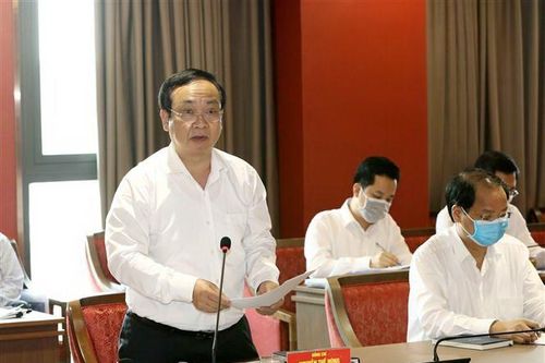 Hà Nội tập trung xử lý các điểm đen ùn tắc và tai nạn giao thông