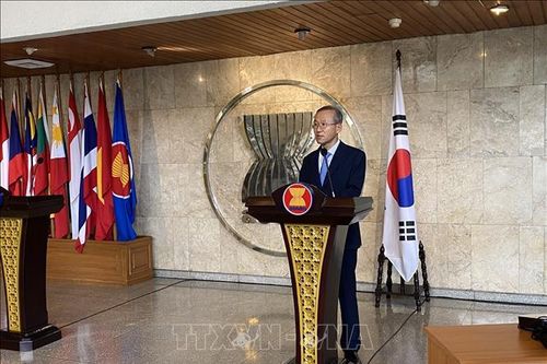 Hàn Quốc cấp 90 suất học bổng 'Đào tạo nhân tài ASEAN'