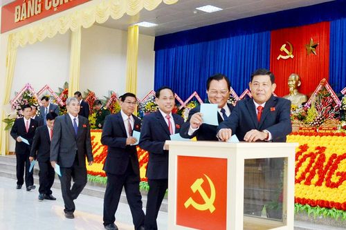 Đồng chí Ngô Công Thức tái đắc cử Bí thư Huyện ủy An Phú