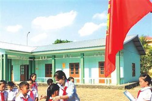 Bồi đắp truyền thống cách mạng cho thế hệ trẻ
