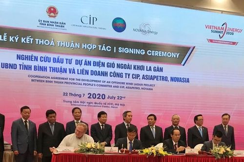 Bình Thuận: Ký biên bản ghi nhớ dự án điện gió ngoài khơi trị giá hơn 10 tỷ USD
