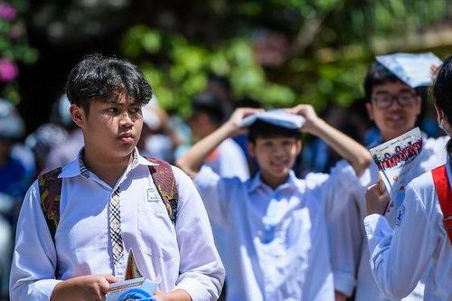 Đáp án môn Toán chính thức tuyển sinh vào lớp 10 ở Hà Nội năm 2020