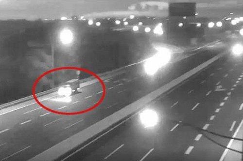 Xe tải chạy ngược chiều gần 10 km trên cao tốc