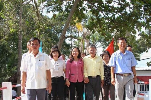 Hội LHPN tỉnh Hậu Giang vận động nhiều công trình chào mừng Đại hội Đảng các cấp