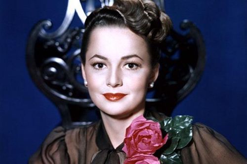 Cuộc đời nữ minh tinh cuối cùng của 'thời kỳ hoàng kim Hollywood' Olivia de Havilland