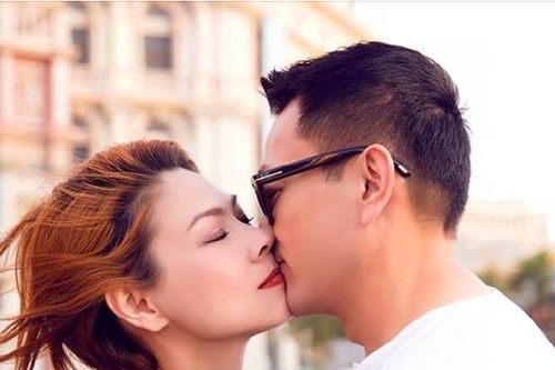 Đăng status đầy tâm trạng ám chỉ chuyện ly hôn, Thanh Thảo khiến người hâm mộ một phen hú vía