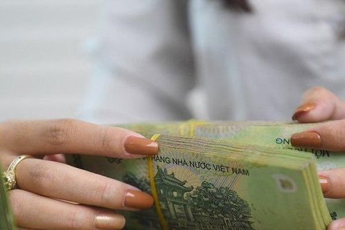 Cha mẹ bao nhiêu tuổi được giảm trừ gia cảnh?