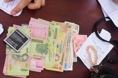 Trộm tiền của vợ còn dựng hiện trường giả, báo công an