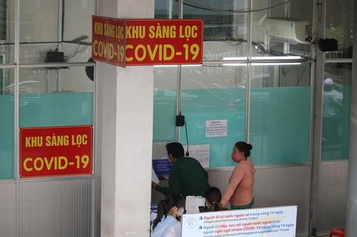 196/208 nhân viên BV Chợ Rẫy âm tính với COVID-19