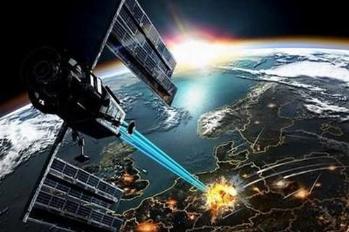 Ai đang khơi mào cho cuộc 'Chiến tranh giữa các vì sao' mới?