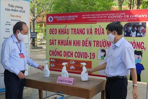 Kịp thời phát hiện thí sinh có dấu hiệu bất thường về sức khỏe tại các điểm thi
