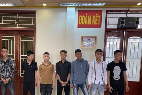 Ghẹo gái làng rồi hỗn chiến, hàng chục thanh niên bị khởi tố