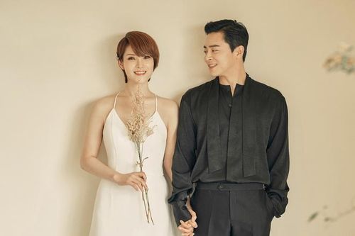 Jo Jung Suk và Gummy đón con gái đầu lòng