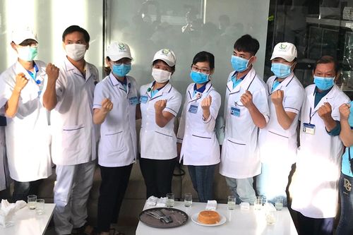 Bao giờ Đà Nẵng hết dịch bệnh chúng tôi mới về