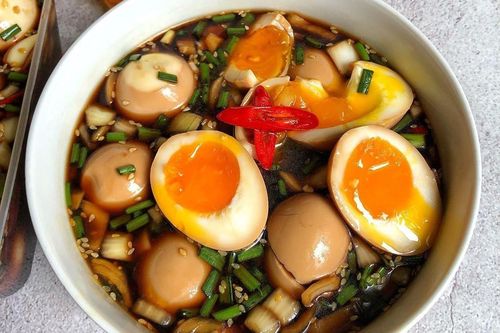 Trứng ngâm tương và 3 món ngon mới nổi trong mùa dịch