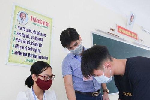 Hà Nội: Chuyển điểm thi gấp vì có tổ giáo viên F1, F2 không làm ảnh hưởng đến tâm lý của thí sinh